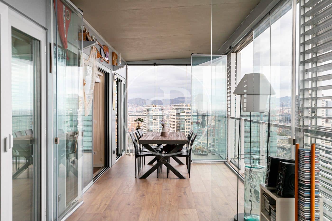 3 slaapkamer Appartement te huur in Barcelona stad met zwembad - € 4.900 (Ref: 8734529)