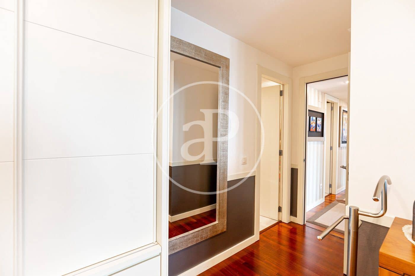 3 slaapkamer Appartement te huur in Barcelona stad met zwembad - € 4.900 (Ref: 8734529)