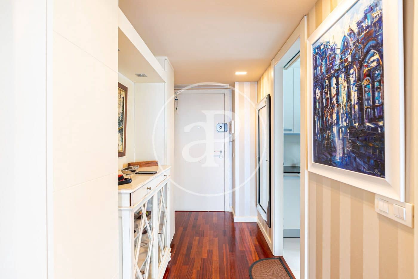 3 slaapkamer Appartement te huur in Barcelona stad met zwembad - € 4.900 (Ref: 8734529)