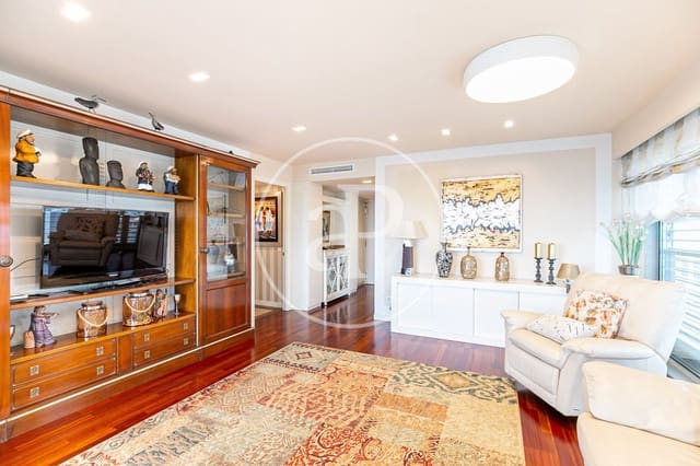 3 slaapkamer Appartement te huur in Diagonal Mar i El Front Marítim del Poblenou, Barcelona stad met zwembad - € 4.900 (Ref: 8734529)