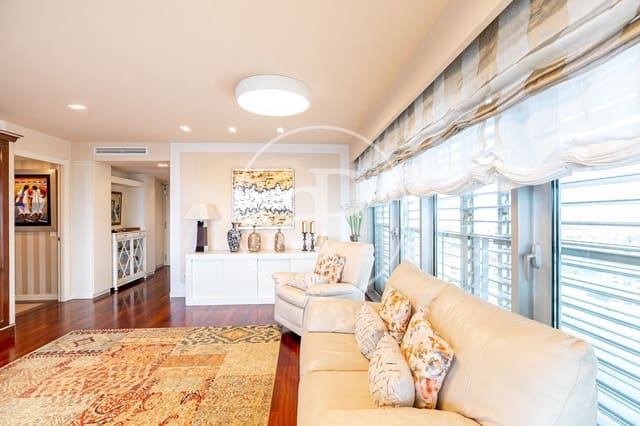 3 slaapkamer Appartement te huur in Diagonal Mar i El Front Marítim del Poblenou, Barcelona stad met zwembad - € 4.900 (Ref: 8734529)