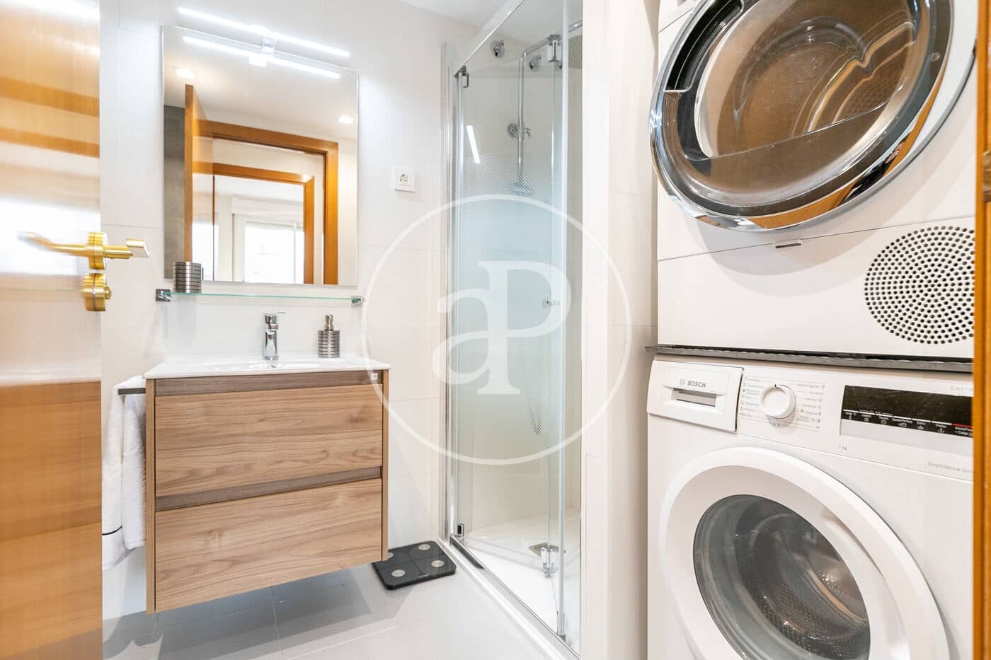 3 makuuhuone Huoneisto vuokrattavana paikassa Barcelona kaupunki - 2 500 € (Ref: 8734530)