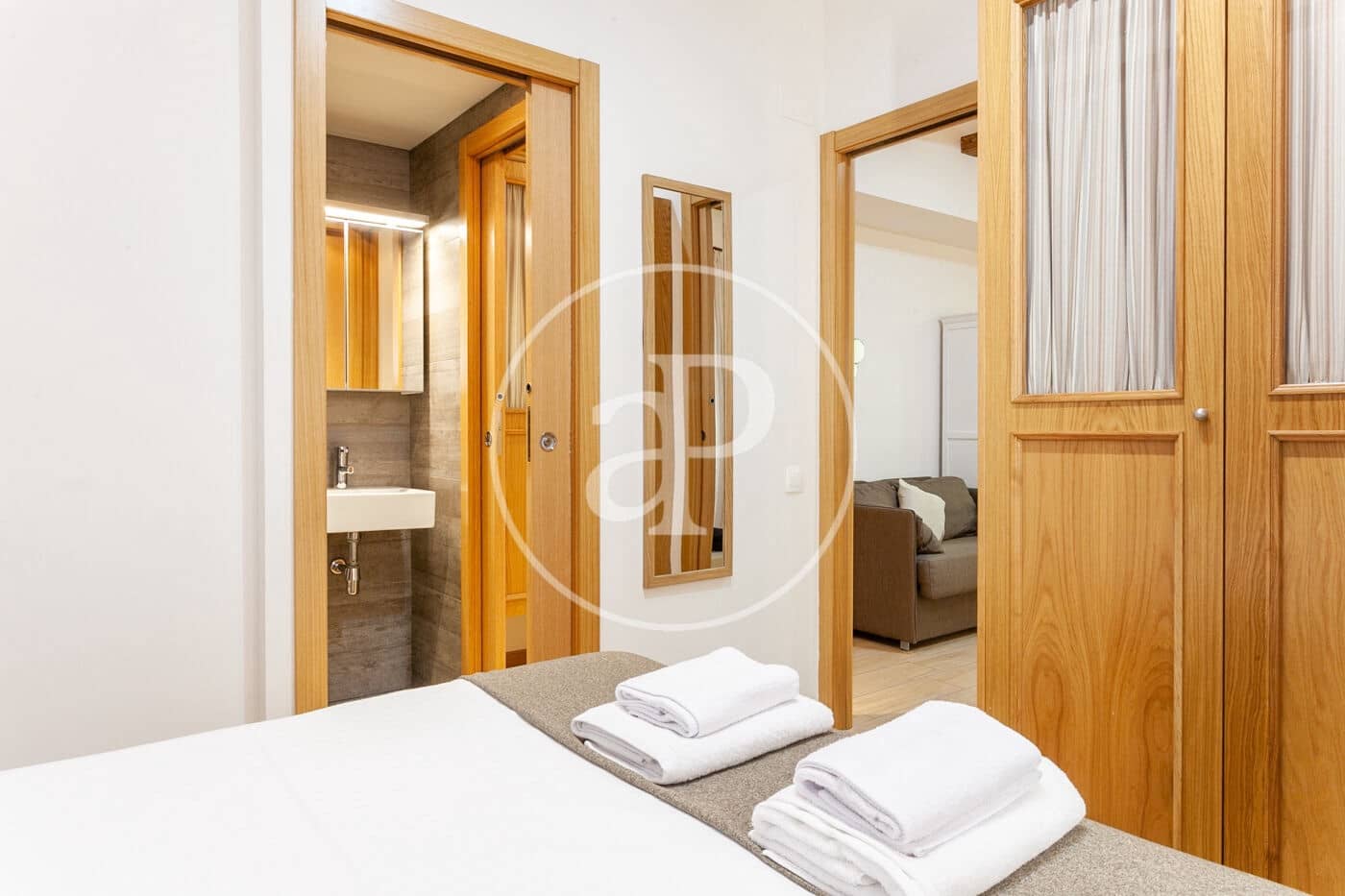 1 slaapkamer Appartement te huur in Barcelona stad - € 1.350 (Ref: 8735630)
