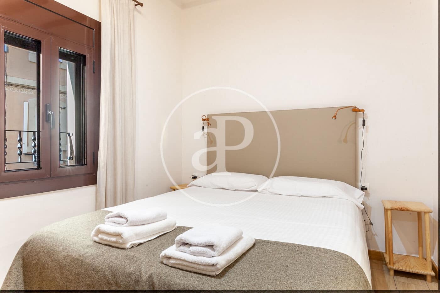 1 slaapkamer Appartement te huur in Barcelona stad - € 1.350 (Ref: 8735630)