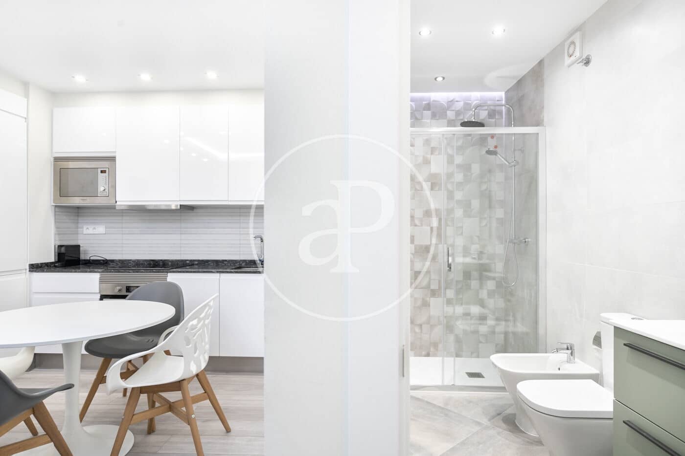 2 bedroom Apartment for rent in Barcelona city - € 1,490 (Ref: 8735640)