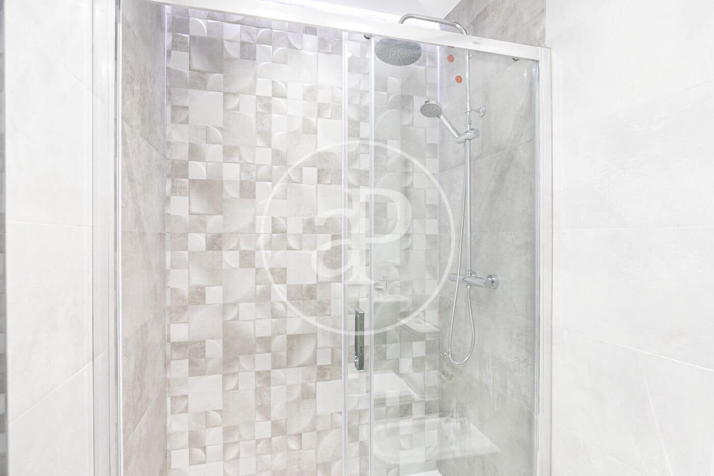 2 bedroom Apartment for rent in Barcelona city - € 1,490 (Ref: 8735640)