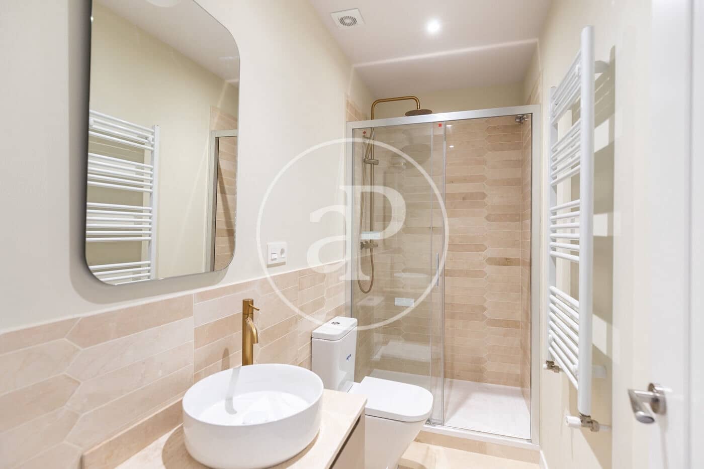 3 sypialnia Apartament na sprzedaż w Miasto Barcelona - 795 000 € (Ref: 8742422)