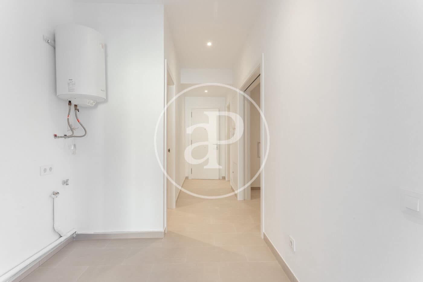 2 bedroom Apartment for rent in Barcelona city - € 1,900 (Ref: 8743598)