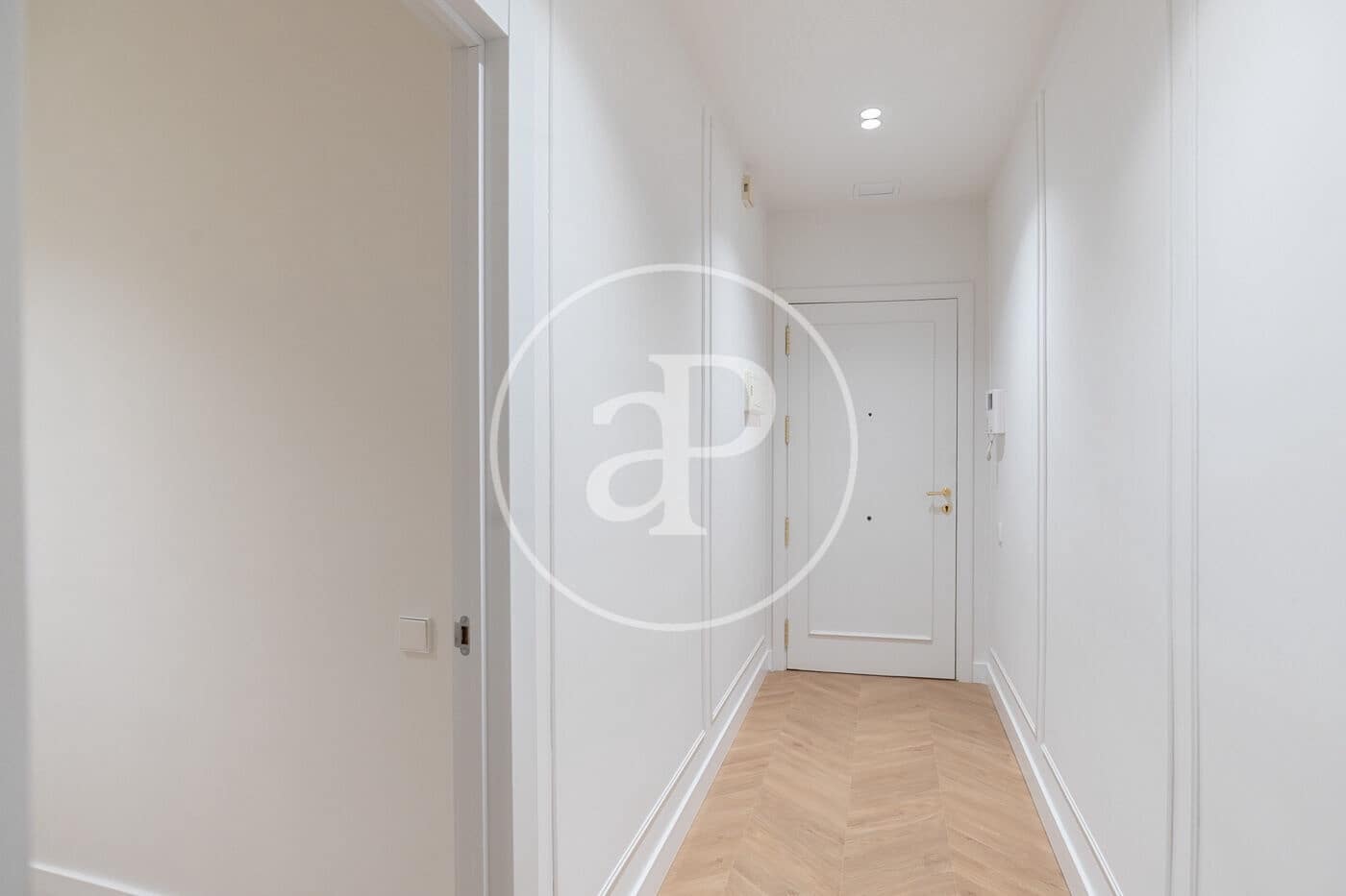 2 sypialnia Apartament na sprzedaż w Miasto Barcelona - 649 000 € (Ref: 8743602)