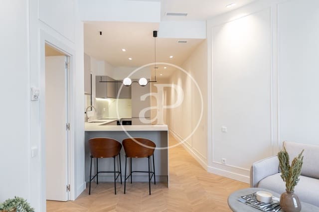 2 sypialnia Apartament na sprzedaż w El Barri Gòtic, Miasto Barcelona - 649 000 € (Ref: 8743602)