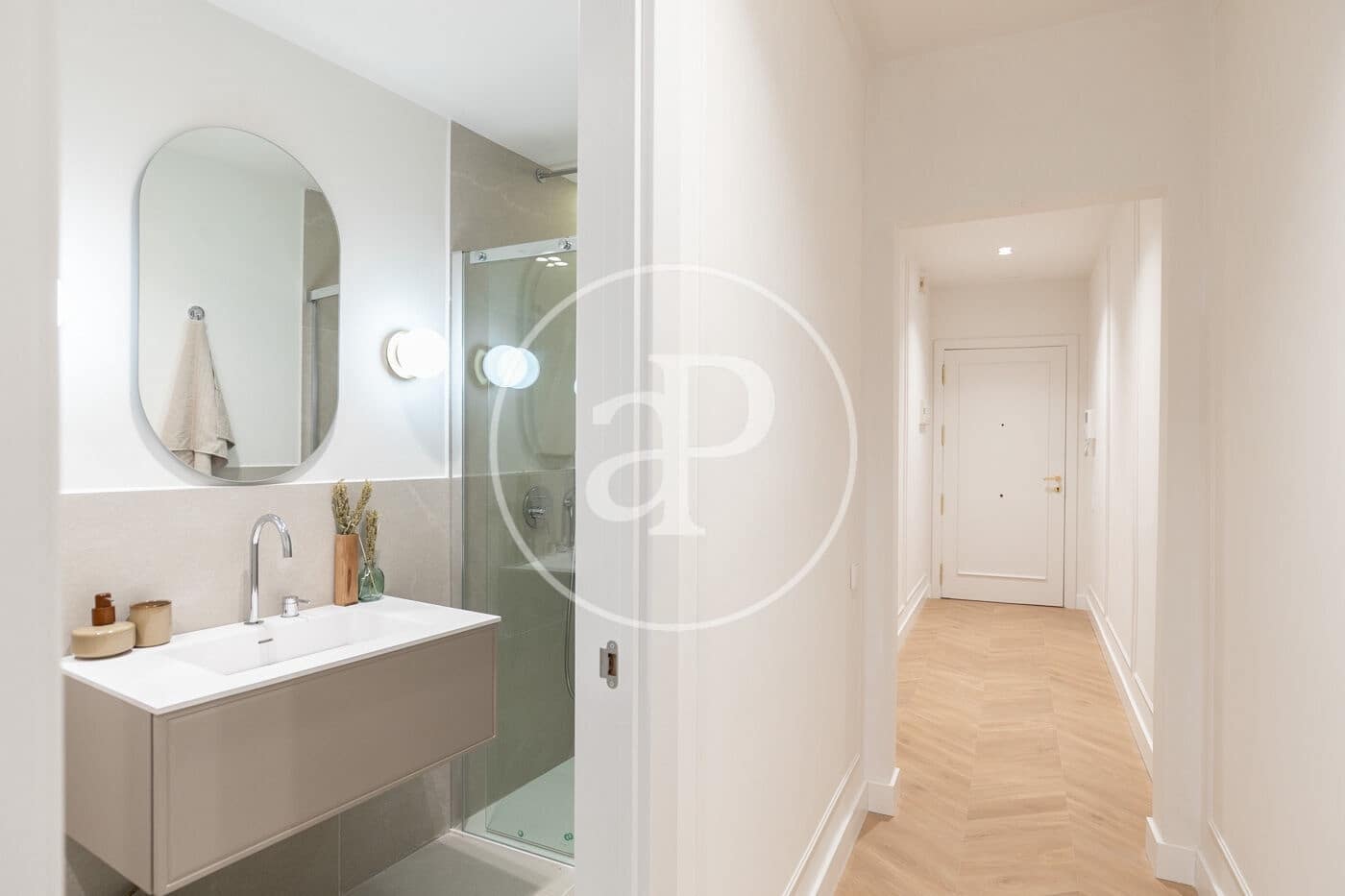 2 sypialnia Apartament na sprzedaż w Miasto Barcelona - 649 000 € (Ref: 8743602)