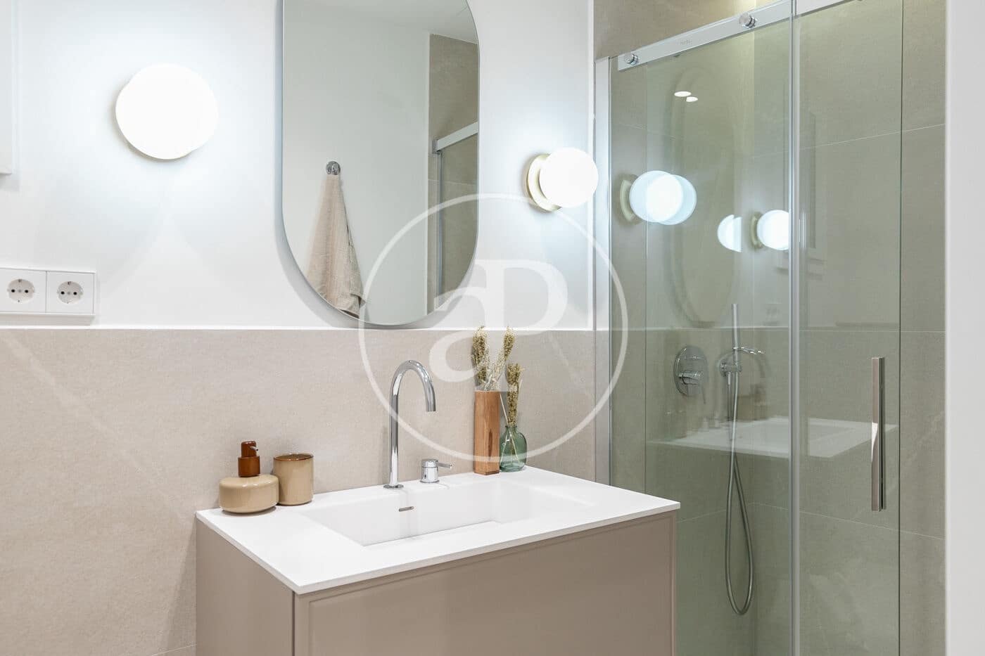 2 sypialnia Apartament na sprzedaż w Miasto Barcelona - 649 000 € (Ref: 8743602)