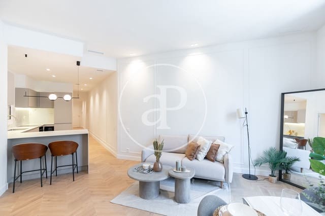 2 sypialnia Apartament na sprzedaż w El Barri Gòtic, Miasto Barcelona - 649 000 € (Ref: 8743602)