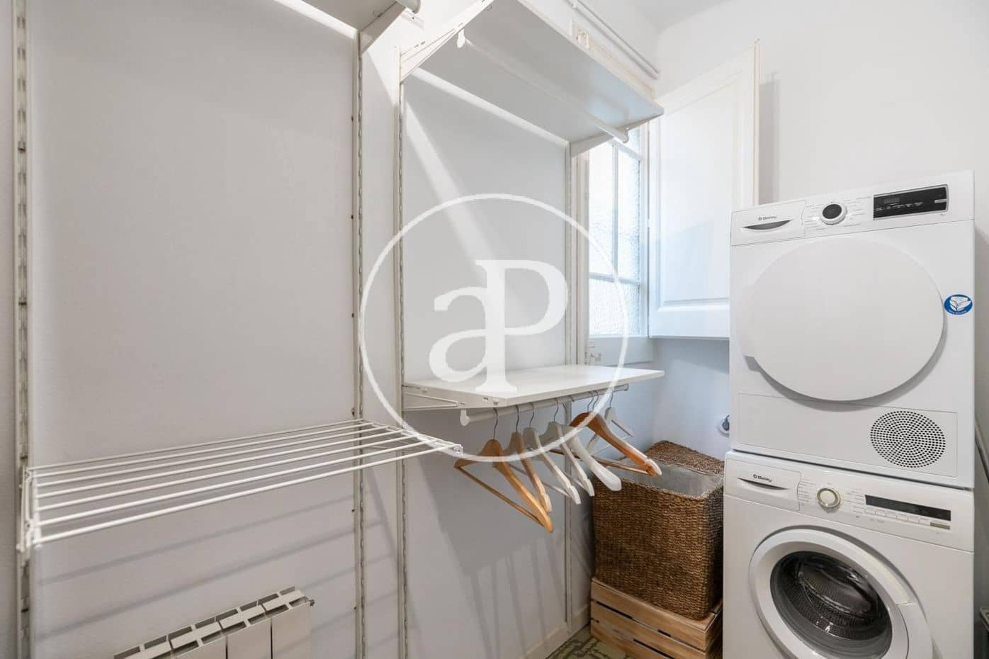 Appartement de 2 chambres à louer à Barcelone ville - 1 774 € (Ref: 8747927)