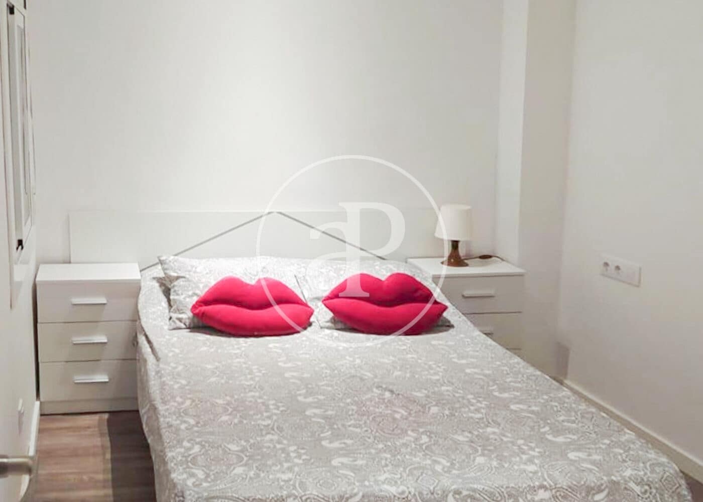 3 soveværelse Lejlighed til salg i Barcelona by - € 275.000 (Ref: 8752669)