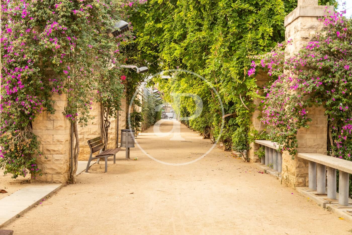 3 soveværelse Lejlighed til salg i Barcelona by - € 275.000 (Ref: 8752669)