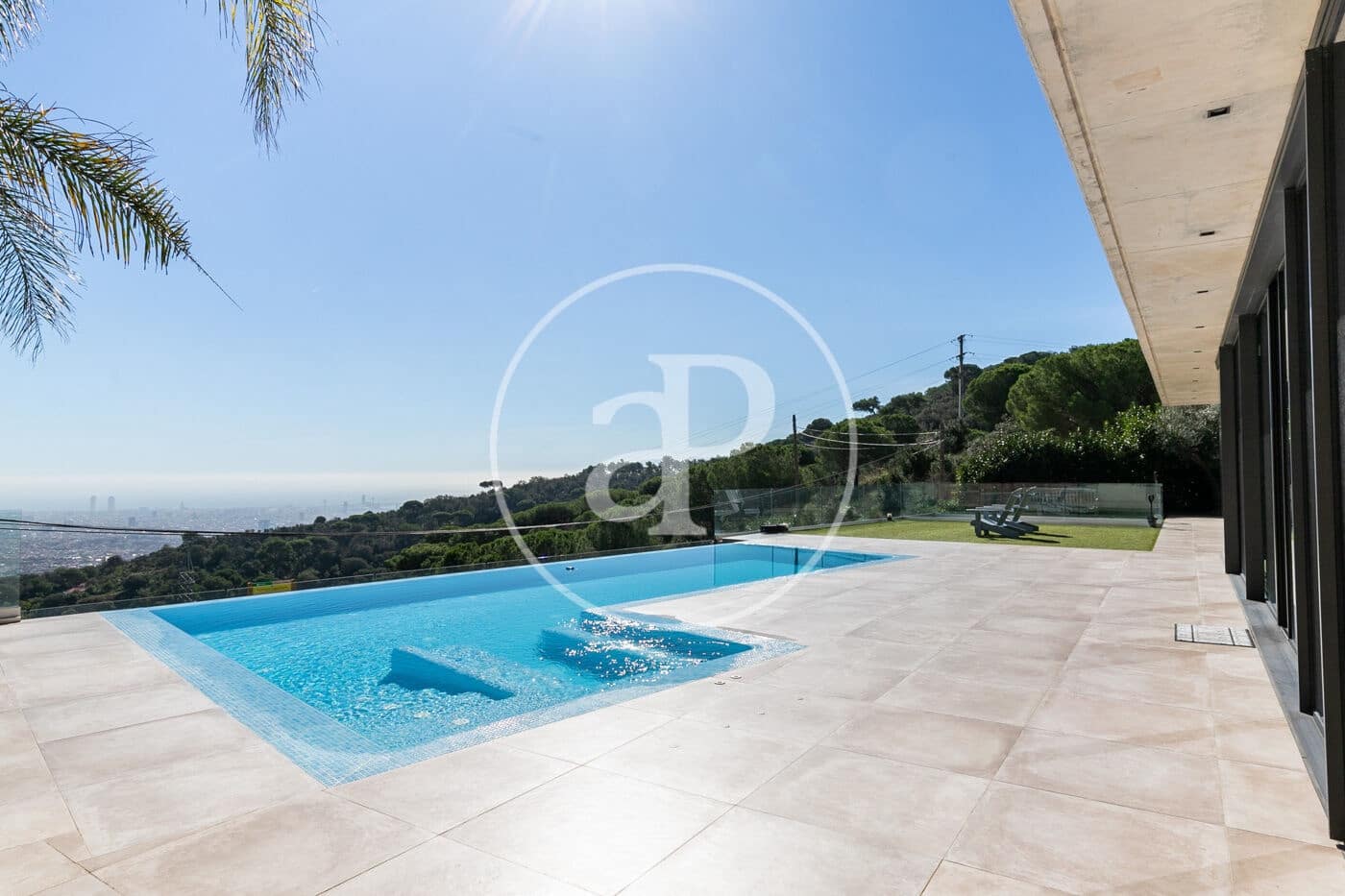 5 soveværelse Villa til salg i Barcelona by med swimmingpool - € 5.500.000 (Ref: 8756918)