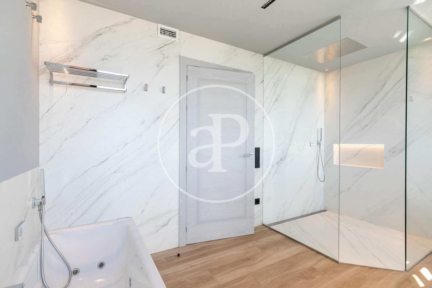 5 soveværelse Villa til salg i Barcelona by med swimmingpool - € 5.500.000 (Ref: 8756918)