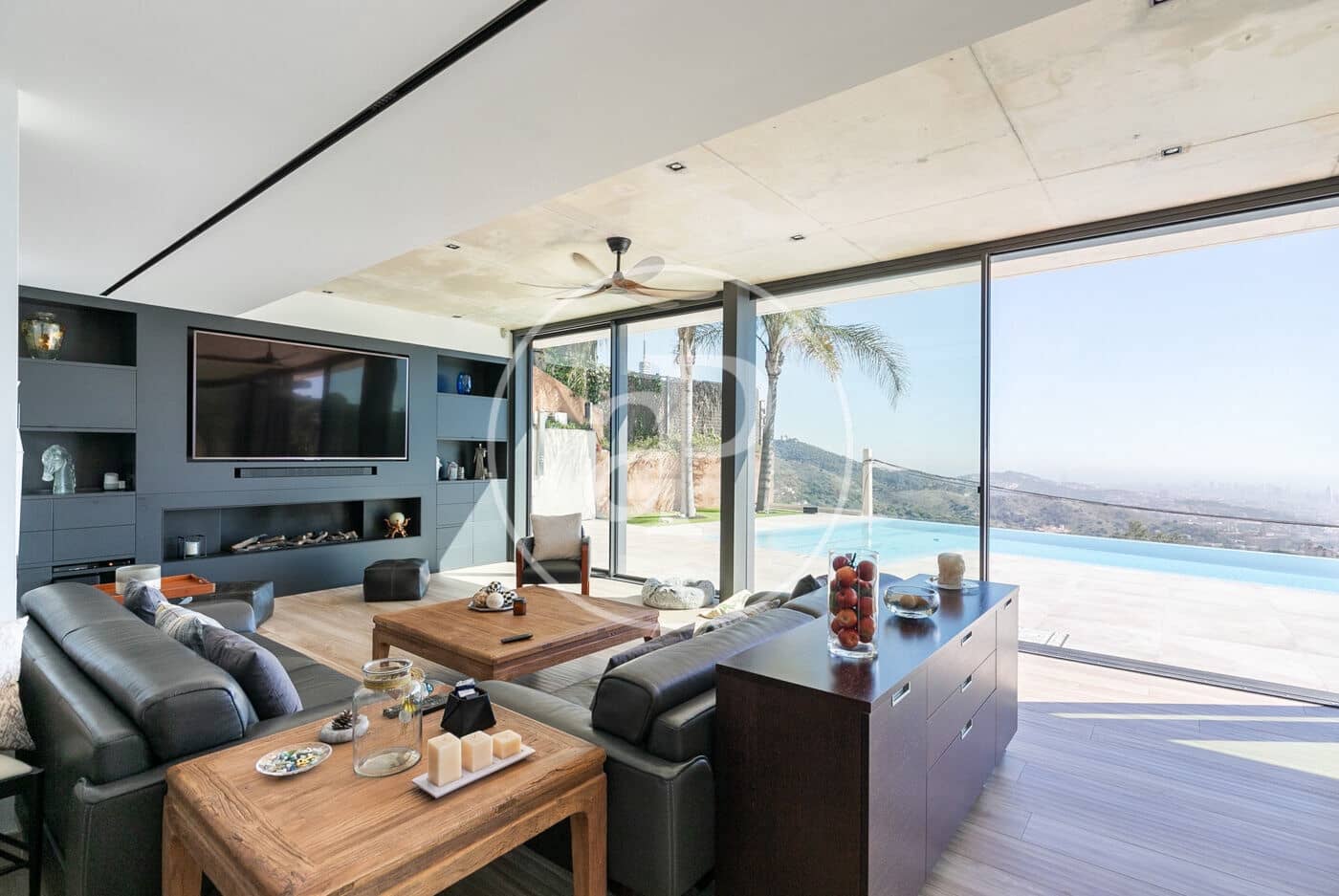 5 soveværelse Villa til salg i Barcelona by med swimmingpool - € 5.500.000 (Ref: 8756918)