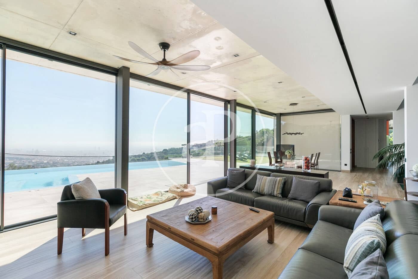 5 soveværelse Villa til salg i Barcelona by med swimmingpool - € 5.500.000 (Ref: 8756918)