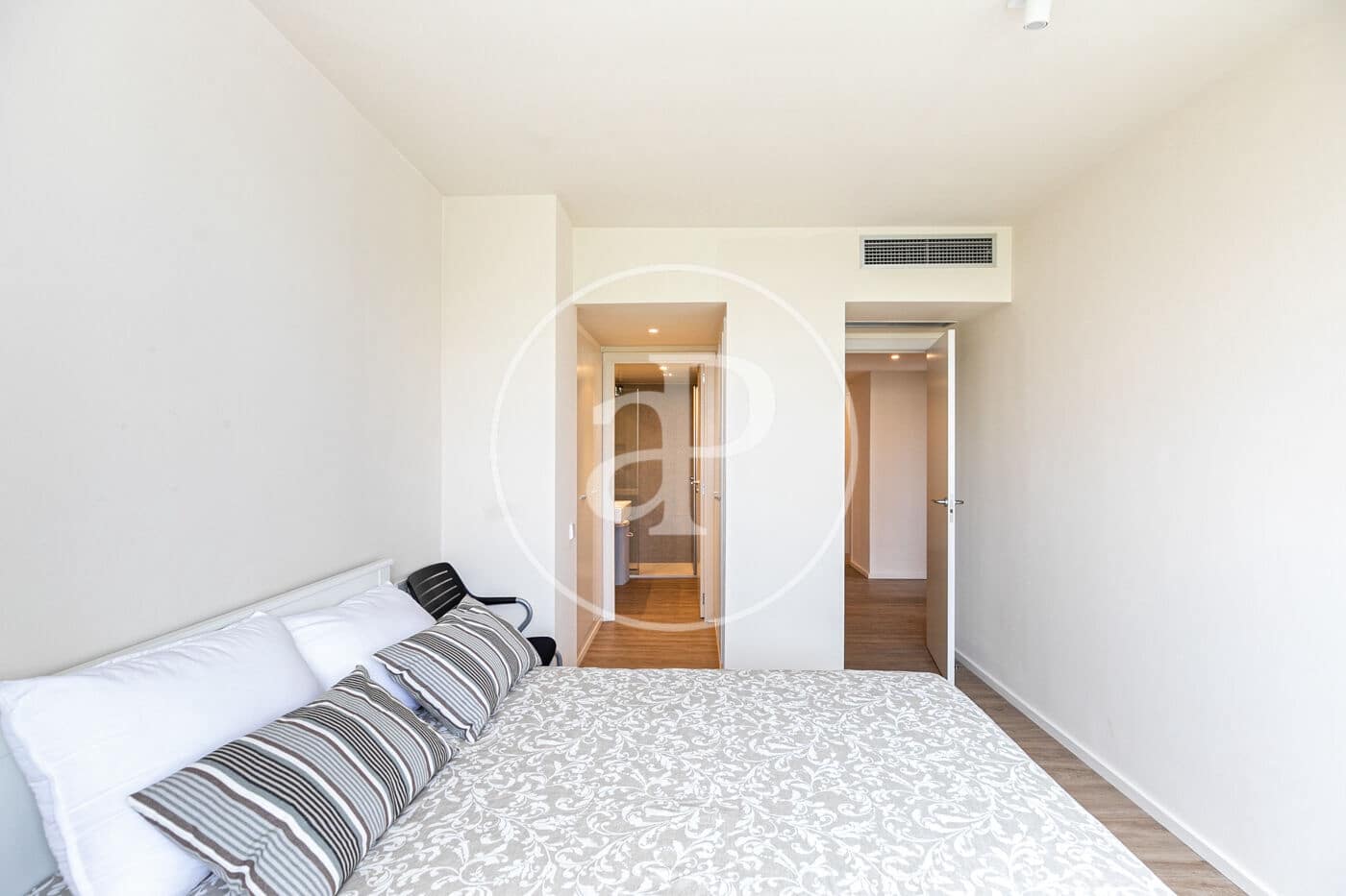 2 slaapkamer Appartement te koop in Barcelona stad met zwembad - € 1.300.000 (Ref: 8756923)