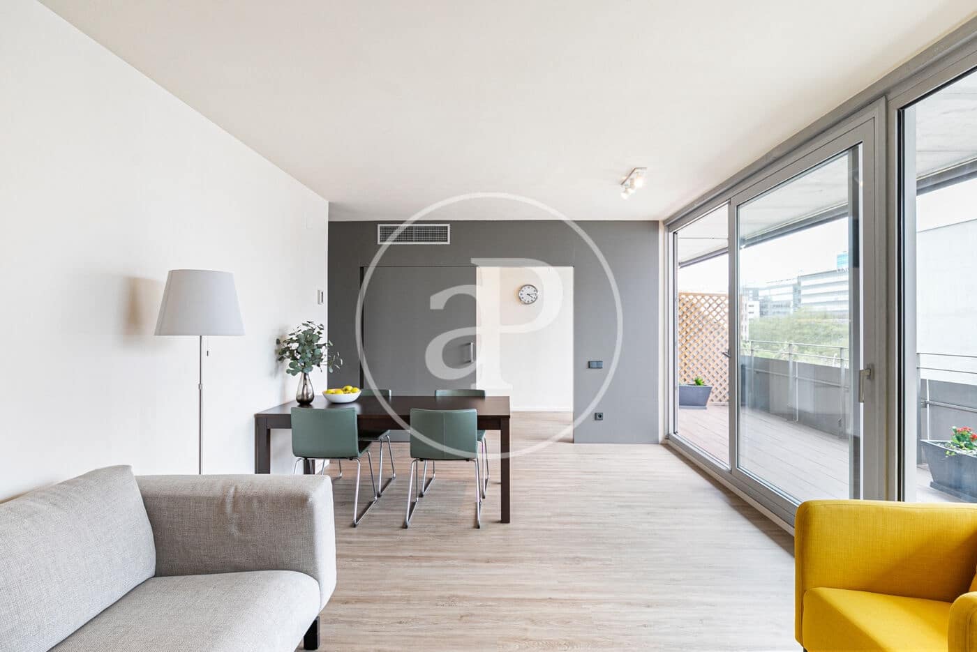2 slaapkamer Appartement te koop in Barcelona stad met zwembad - € 1.300.000 (Ref: 8756923)