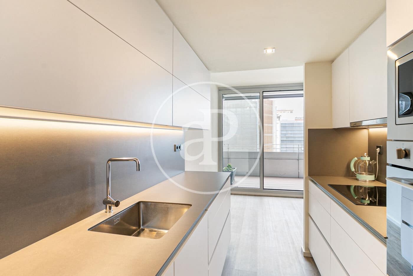 2 slaapkamer Appartement te koop in Barcelona stad met zwembad - € 1.300.000 (Ref: 8756923)