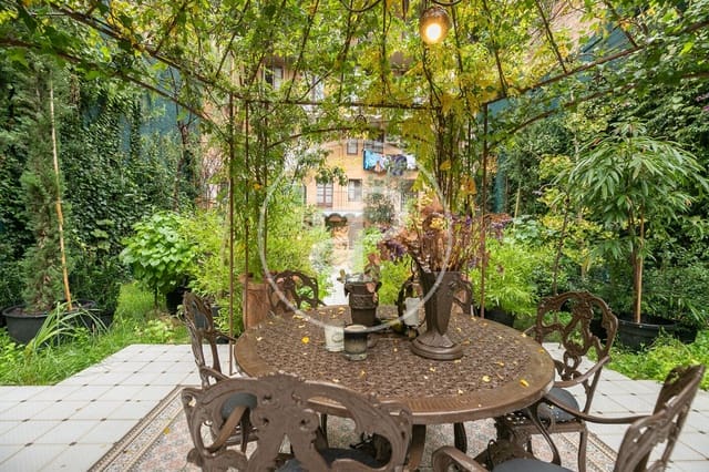 Leilighet til leie i Sant Antoni, Barcelona by - € 8 000 (Ref: 8760336)