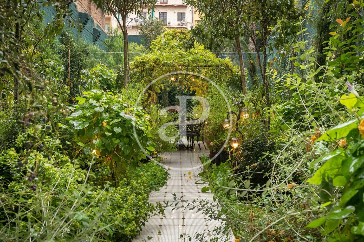 Apartament do wynajęcia w Miasto Barcelona - 8 000 € (Ref: 8760336)