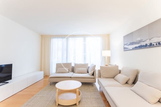 3 slaapkamer Appartement te huur in La Dreta de L'Eixample, Barcelona stad - € 2.660 (Ref: 8760337)