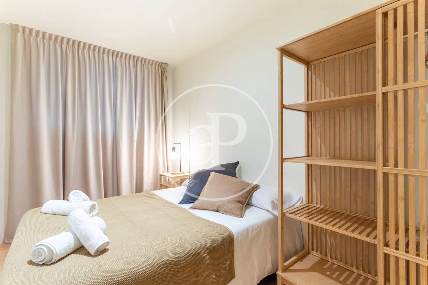 3 slaapkamer Appartement te huur in Barcelona stad - € 2.660 (Ref: 8760337)