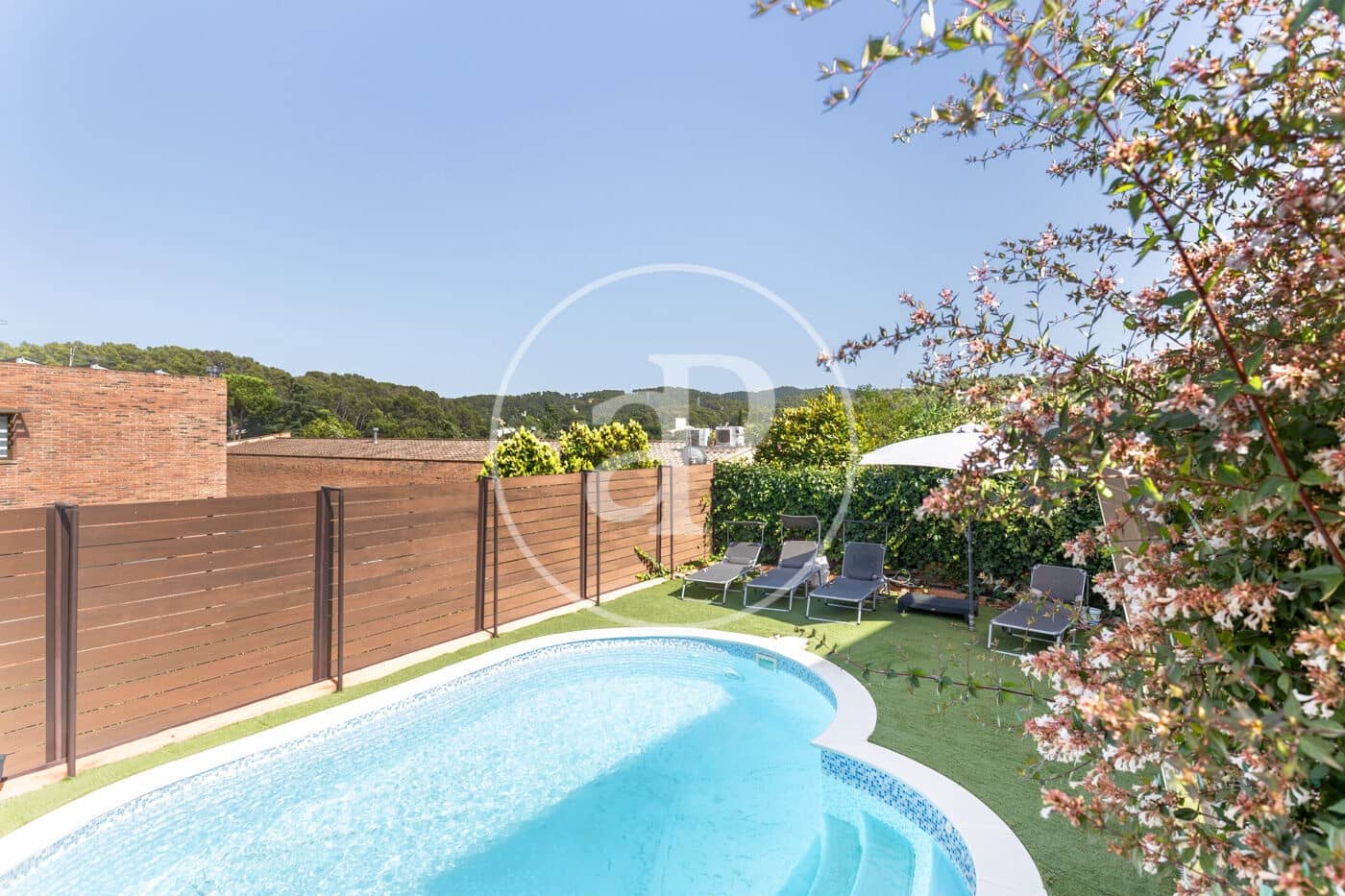 6 bedroom Villa for sale in Sant Cugat del Valles with pool - € 1,495,000 (Ref: 8764218)