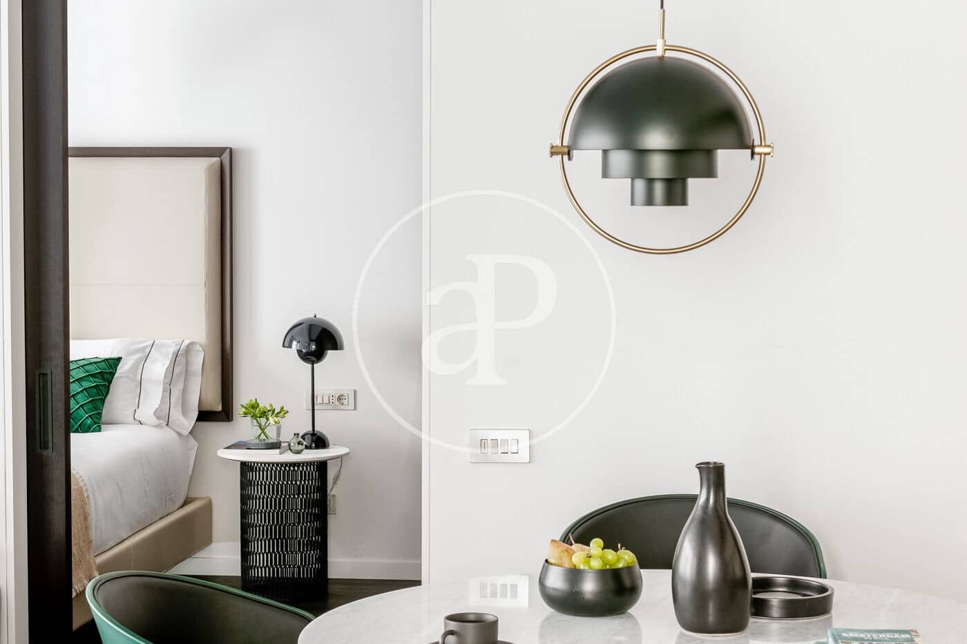 2 soveværelse Lejlighed til leje i Barcelona by med swimmingpool - € 4.800 (Ref: 8767054)