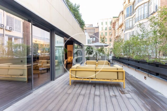 2 sovrum Lägenhet att hyra i La Dreta de L'Eixample, Barcelona stad med pool - 4 900 € (Ref: 8767056)