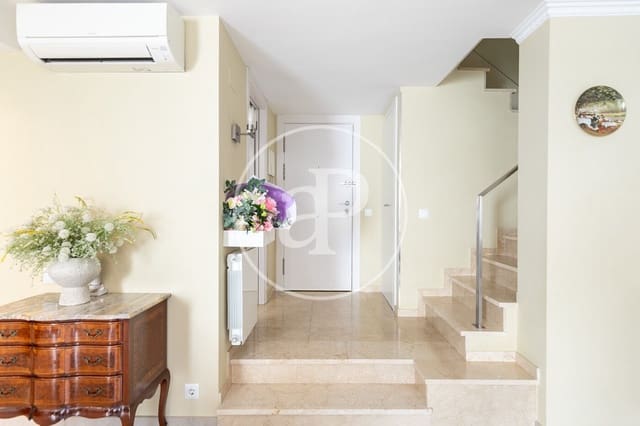 3 sovrum Lägenhet till salu i Can Baró, Barcelona stad - 660 000 € (Ref: 8770609)