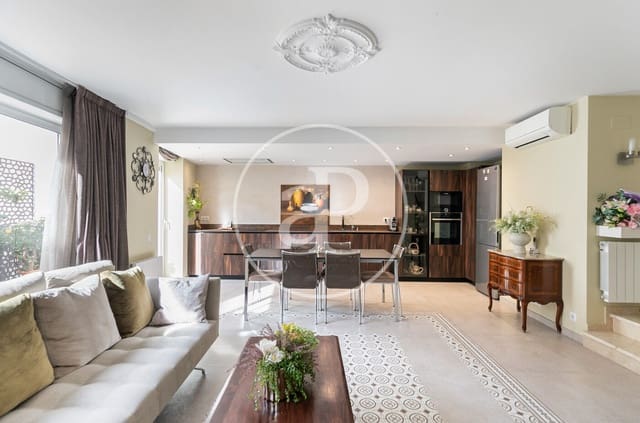 3 sovrum Lägenhet till salu i Can Baró, Barcelona stad - 660 000 € (Ref: 8770609)