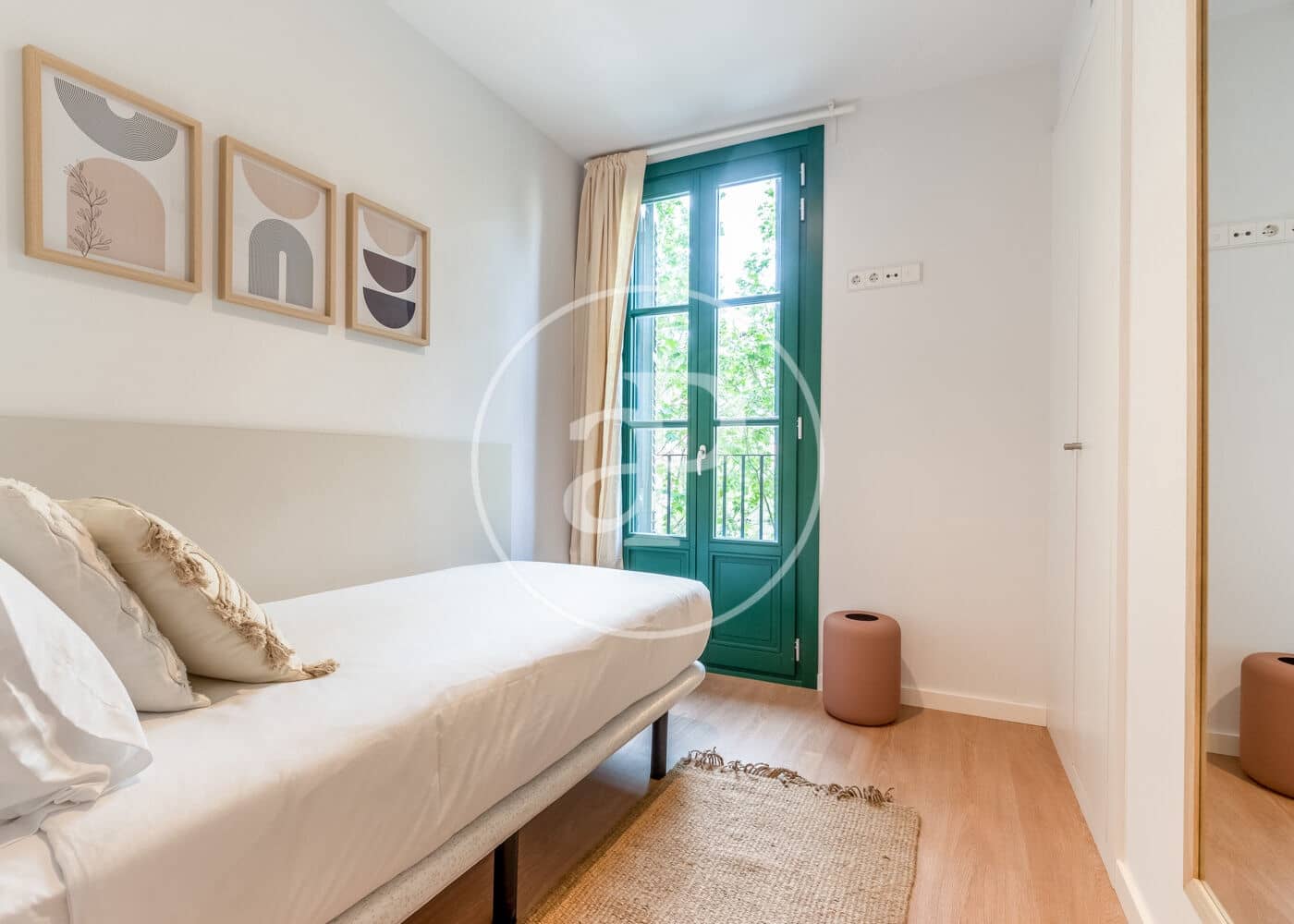 2 slaapkamer Appartement te huur in Barcelona stad - € 2.800 (Ref: 8770613)