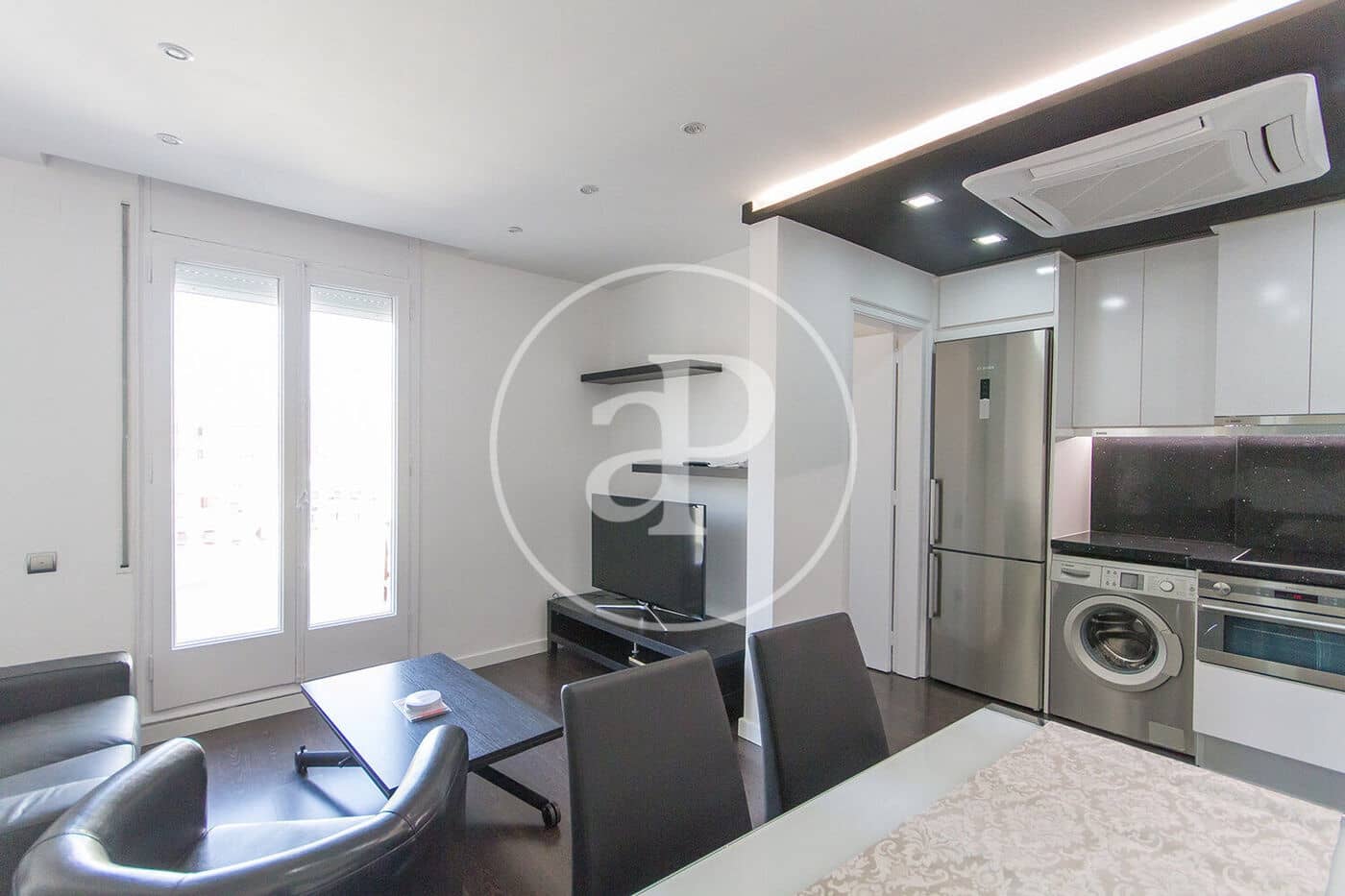 1 bedroom Apartment for rent in Barcelona city - € 2,400 (Ref: 8770616)
