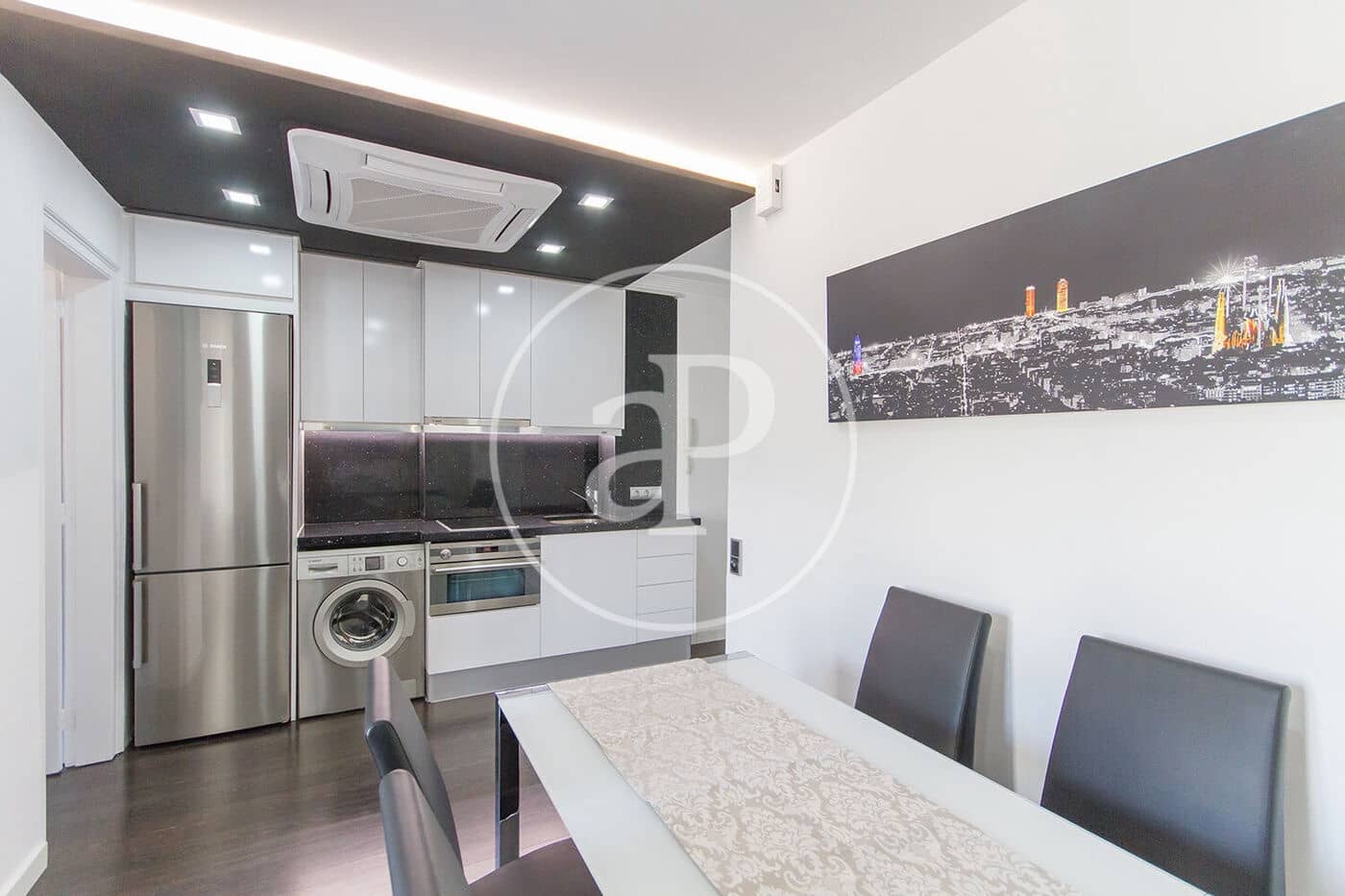 1 bedroom Apartment for rent in Barcelona city - € 2,400 (Ref: 8770616)