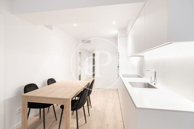 2 soverom Leilighet til leie i La Sagrada Família, Barcelona by - € 2 200 (Ref: 8772851)