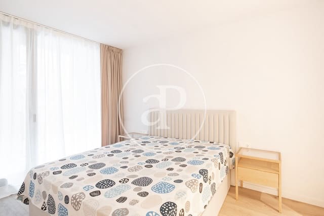 2 soverom Leilighet til leie i La Sagrada Família, Barcelona by - € 2 200 (Ref: 8772851)