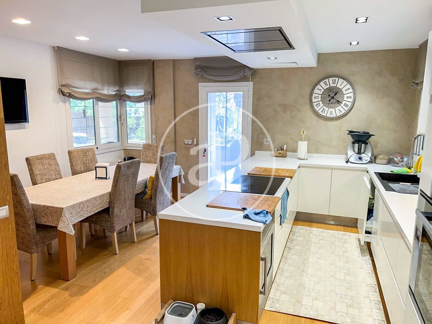 5 slaapkamer Villa te koop in Sant Just Desvern - € 1.625.000 (Ref: 8772853)