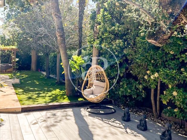 5 slaapkamer Villa te koop in Sant Just Desvern - € 1.625.000 (Ref: 8772853)