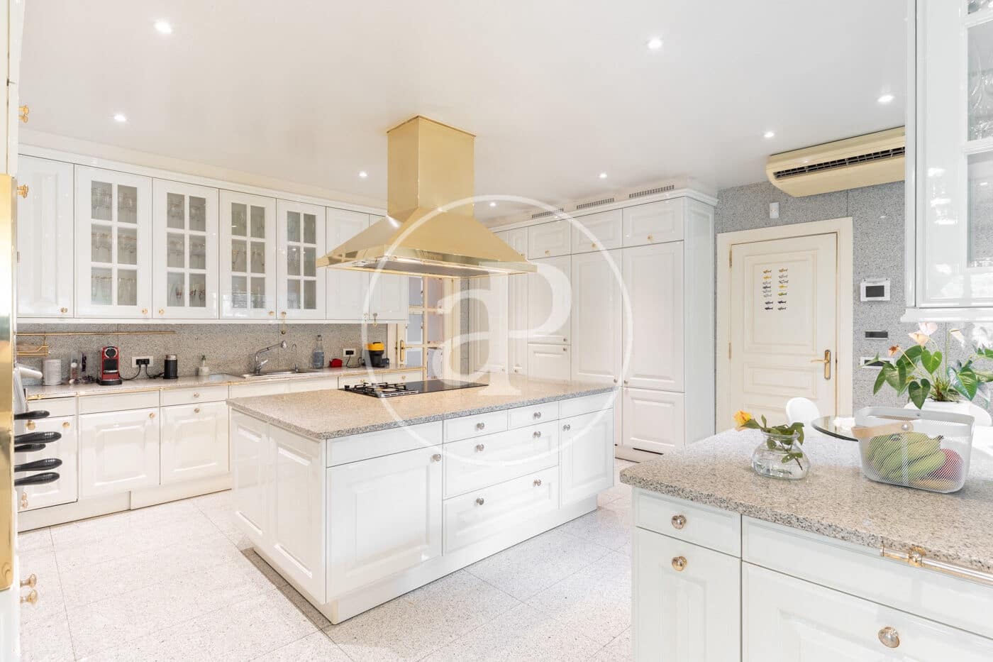 5 makuuhuone Huvila myytävänä paikassa Bellaterra mukana uima-altaan - 2 450 000 € (Ref: 8776273)