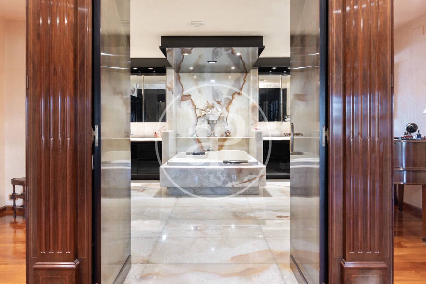 5 makuuhuone Huvila myytävänä paikassa Bellaterra mukana uima-altaan - 2 450 000 € (Ref: 8776273)