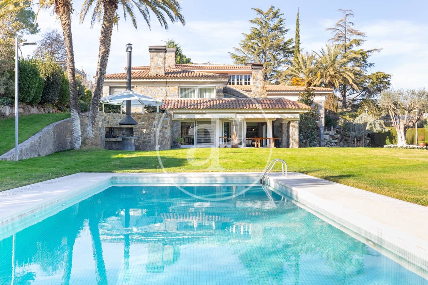 5 makuuhuone Huvila myytävänä paikassa Bellaterra mukana uima-altaan - 2 450 000 € (Ref: 8776273)