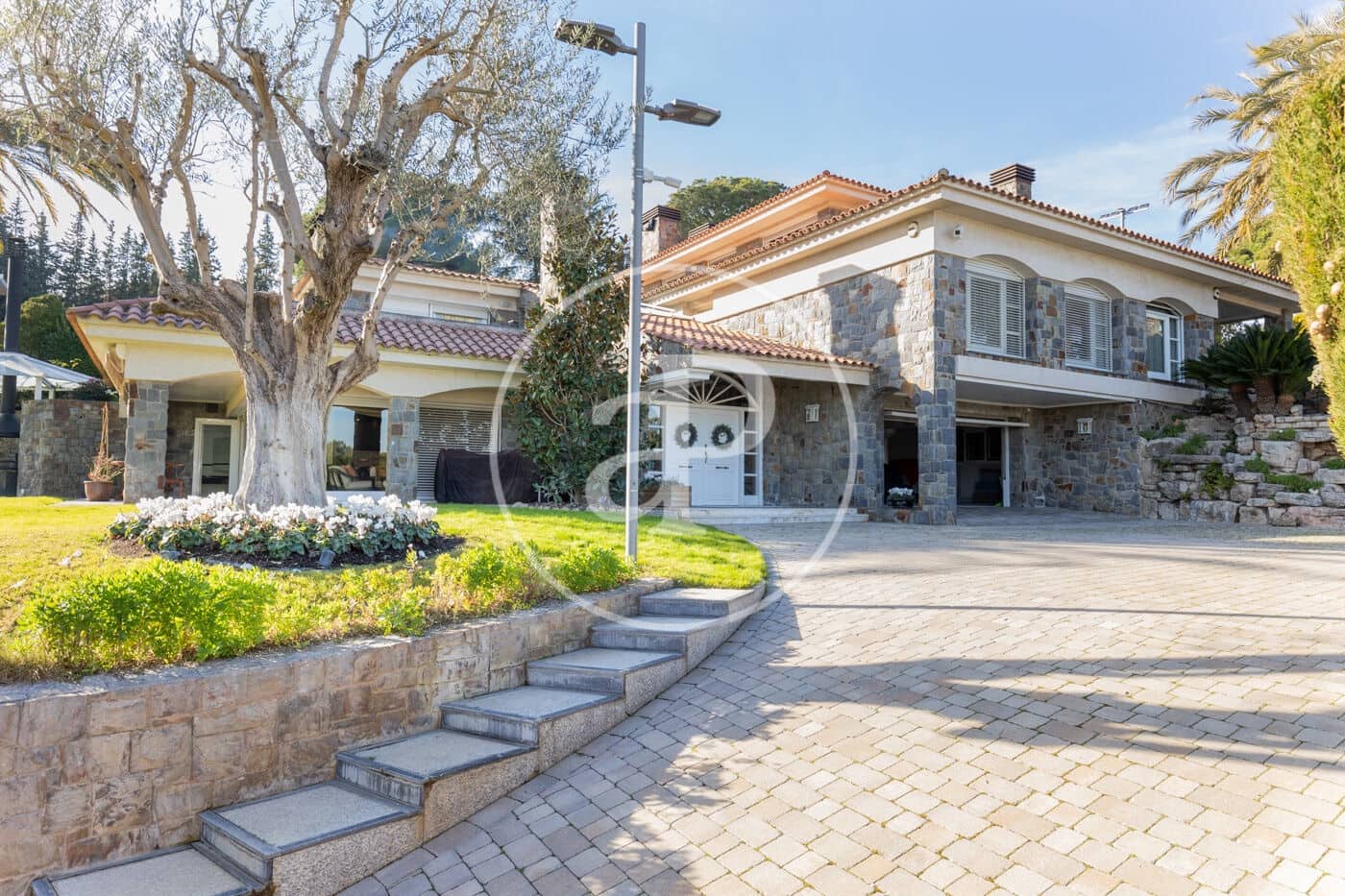 5 makuuhuone Huvila myytävänä paikassa Bellaterra mukana uima-altaan - 2 450 000 € (Ref: 8776273)