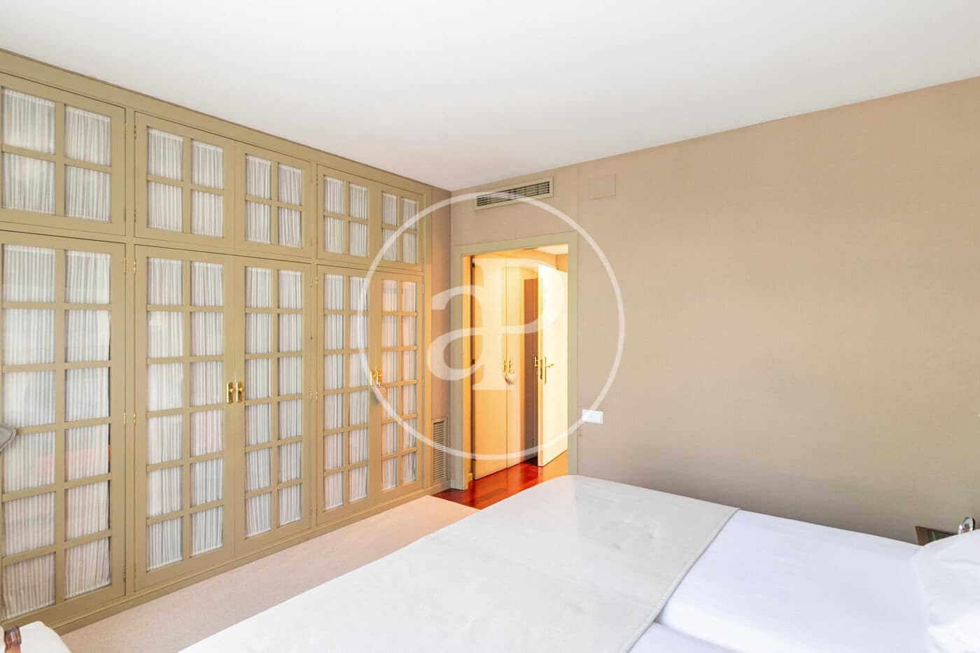 4 soveværelse Lejlighed til salg i Barcelona by med swimmingpool - € 2.250.000 (Ref: 8776284)