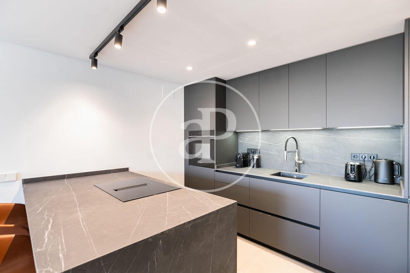 2 soveværelse Lejlighed til salg i Barcelona by - € 1.100.000 (Ref: 8776285)