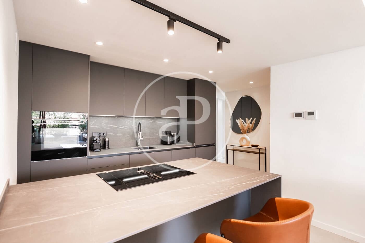 2 soveværelse Lejlighed til salg i Barcelona by - € 1.100.000 (Ref: 8776285)